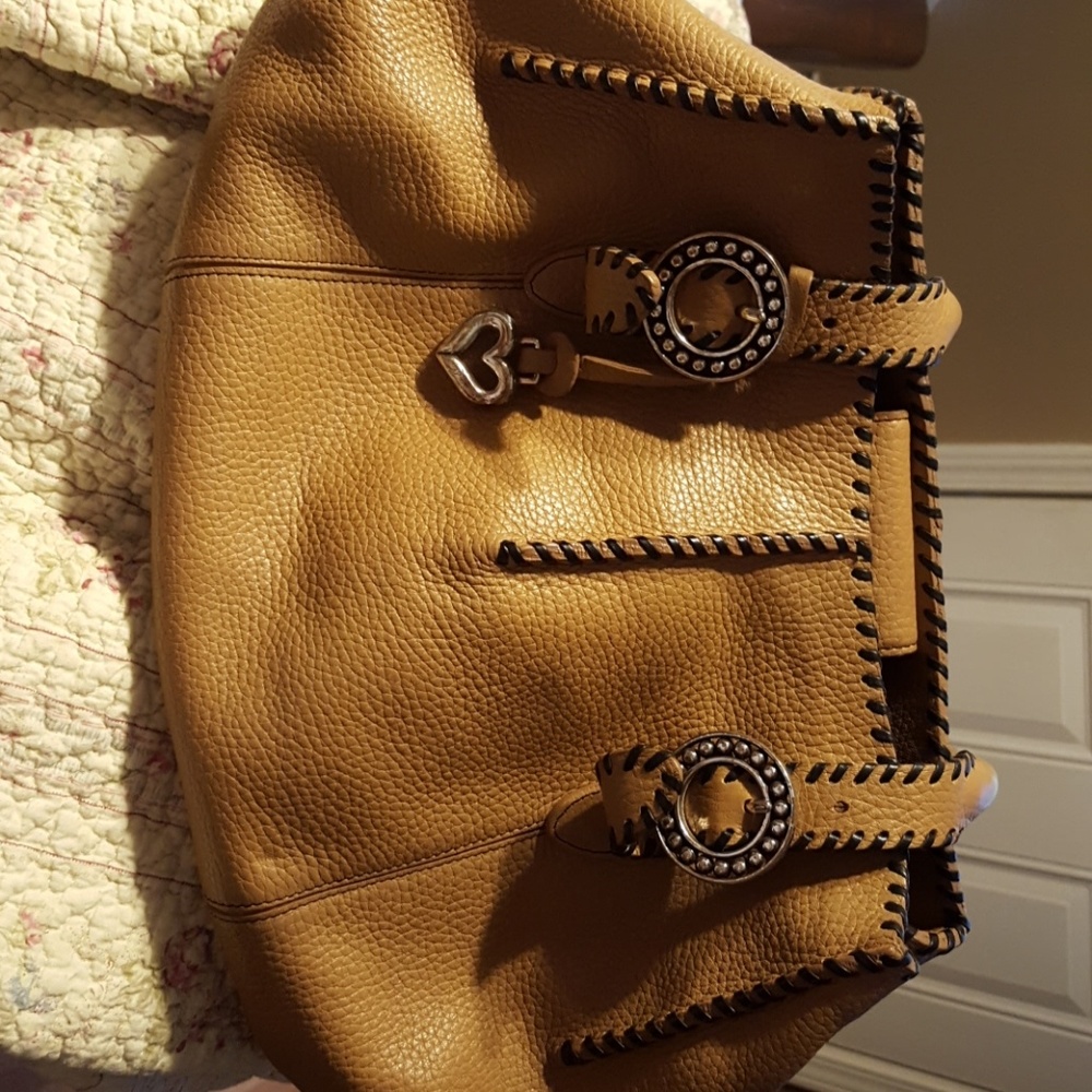 Purse - Picture 2 of 3